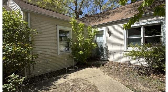 Photo of 24062 N Overhill Dr, Lake Zurich, IL 60047