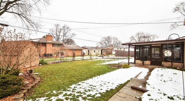 Photo of 6114 W 129th St, Palos Heights, IL 60463