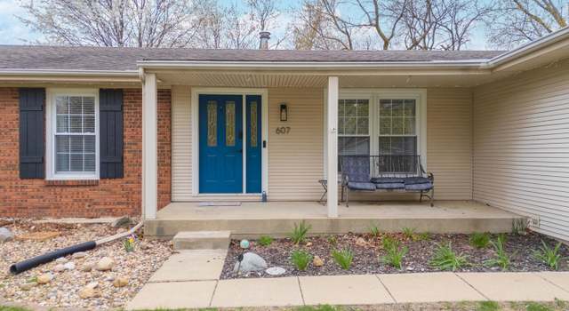 Photo of 607 Broadmoor Dr, Bloomington, IL 61704