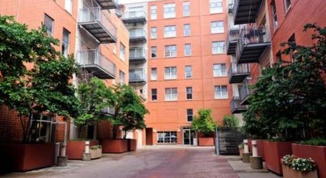Photo of 1210 Chicago Ave #208, Evanston, IL 60202