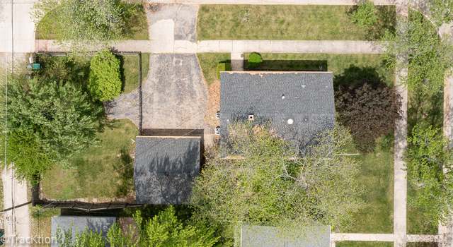 Photo of 202 S Park St, Westmont, IL 60559
