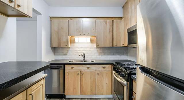 Photo of 3515 Central Rd #103, Glenview, IL 60025