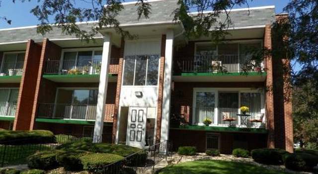 Photo of 4030 W 97th St #103, Oak Lawn, IL 60453