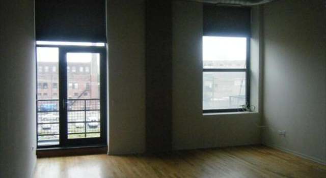 Photo of 1645 W Ogden Ave #407, Chicago, IL 60612