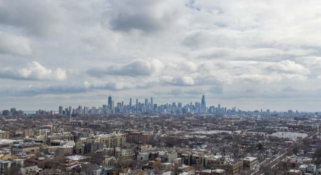 Photo of 1800 W Roscoe St #522, Chicago, IL 60657