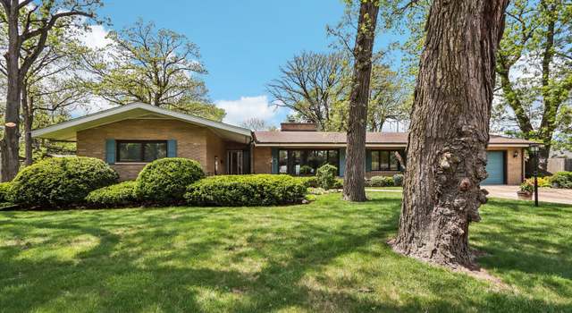 Photo of 307 Dwight Ave, Joliet, IL 60436