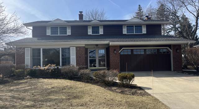 Photo of 619 S Dymond Rd, Libertyville, IL 60048
