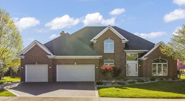 Property at 2615 Saddlebrook Dr, Naperville, IL 60564, 5 beds, 4.5 baths
