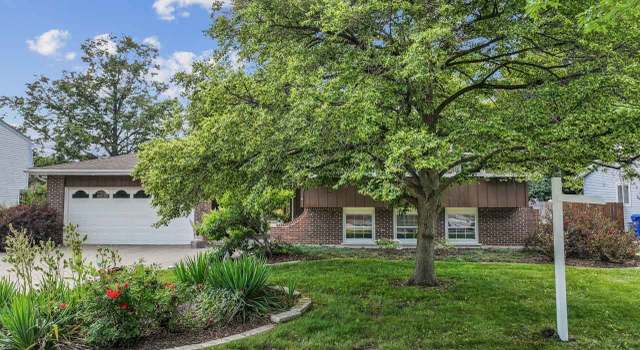 Photo of 1516 Pembroke Ln, Wheaton, IL 60189
