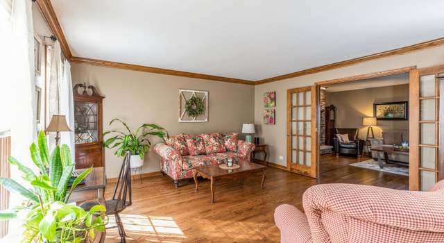 Photo of 1094 Douglas Ln, Crete, IL 60417