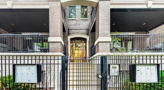 Photo of 700 W BARRY Ave Unit 2W, Chicago, IL 60657
