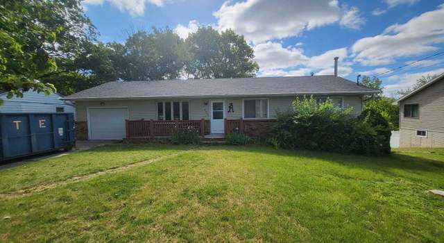 Photo of 4502 NW Scenic Dr, Peoria, IL 61615