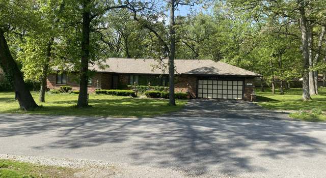 Photo of 1903 Richton Rd, Steger, IL 60475