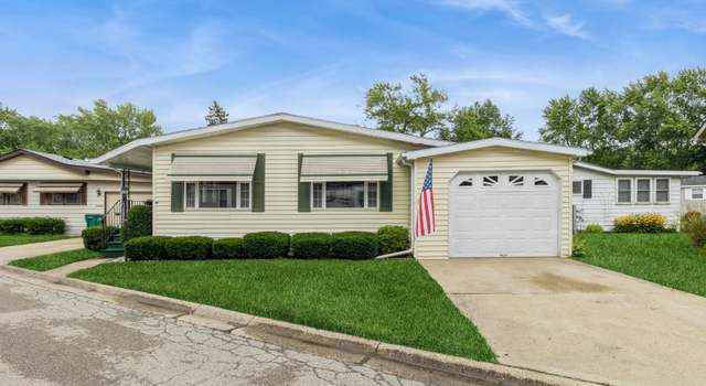 Photo of 1107 Candida Rd, Elgin, IL 60123