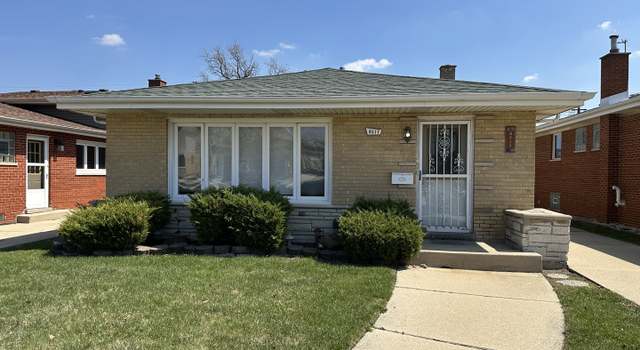 Photo of 8517 S Kilbourn Ave, Chicago, IL 60652