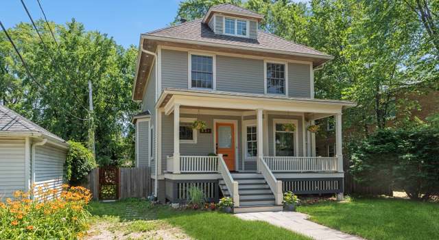 Photo of 621 Asbury Ave, Evanston, IL 60202