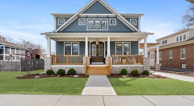 Photo of 411 N Pine Ave, Arlington Heights, IL 60004