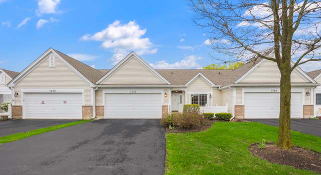 Photo of 2292 Ashbrook Ln, Grayslake, IL 60030