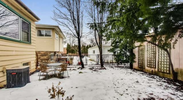 Photo of 8316 Kildare Ave, Skokie, IL 60076