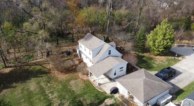 Photo of 26W035 Astor Pl, Wheaton, IL 60187