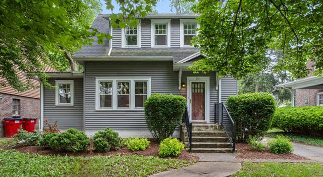 Photo of 709 W Washington St, Champaign, IL 61820