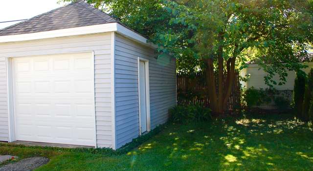 Photo of 5029 W Addison St, Chicago, IL 60641