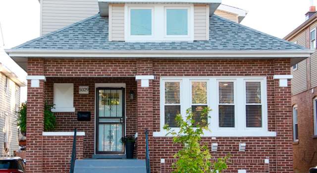 Photo of 5029 W Addison St, Chicago, IL 60641