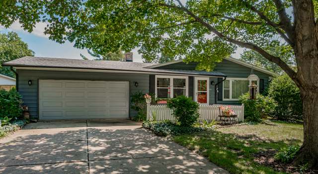 Photo of 1807 Forrest Blvd, St. Charles, IL 60174