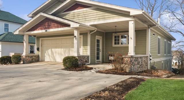 Photo of 408 E Hillside Ave, Barrington, IL 60010