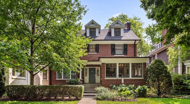 Photo of 2011 Orrington Ave, Evanston, IL 60201
