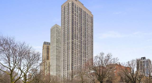 Photo of 2650 N Lakeview Ave #2404, Chicago, IL 60614