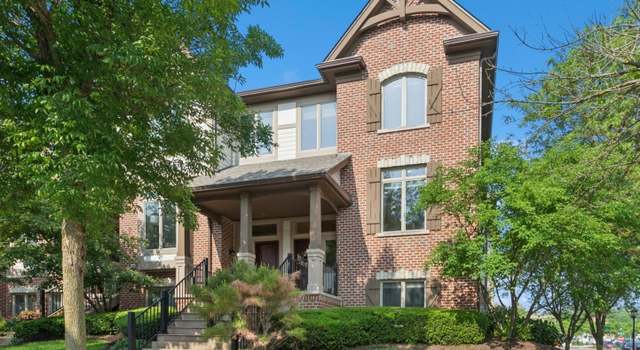 Photo of 301 Brownstone Dr, St Charles, IL 60174