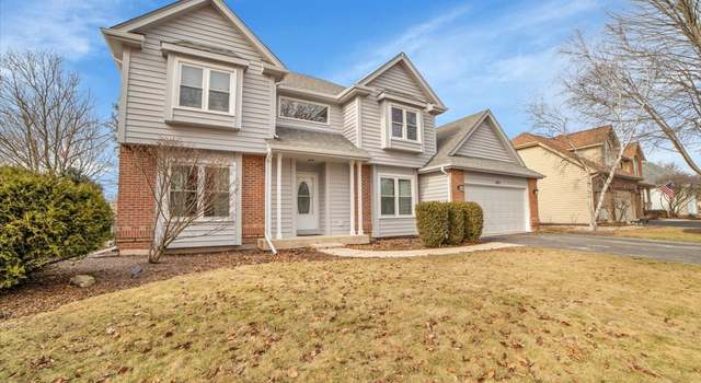 Photo of 495 Waubonsee Cir, Oswego, IL 60543