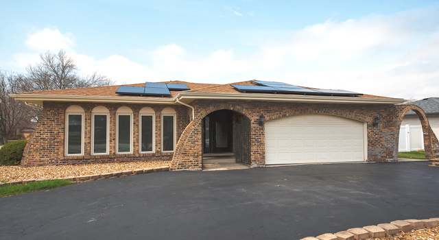 Photo of 15215 Lawrence Ct, Orland Park, IL 60462