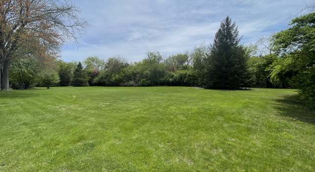 Photo of 2556 Lincoln Ave, Long Grove, IL 60047