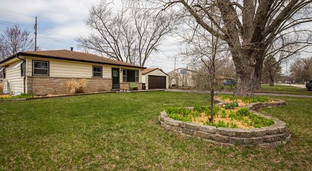 Photo of 8216 Cameo Dr, Machesney Park, IL 61115