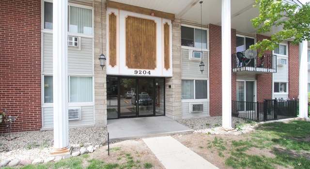 Photo of 9204 Bumble Bee Dr Unit 1H, Des Plaines, IL 60016