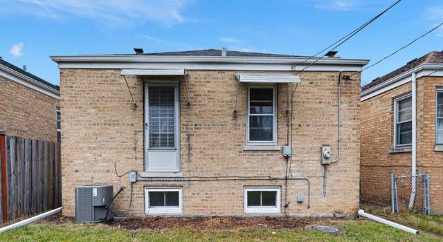 Photo of 6805 W Foster Ave, Chicago, IL 60656