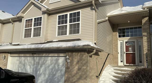 Photo of 6854 Oak View Ct, Oak Forest, IL 60452