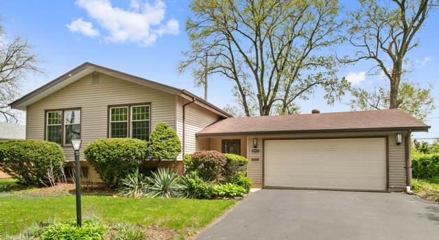 Photo of 18815 Kings Rd, Homewood, IL 60430