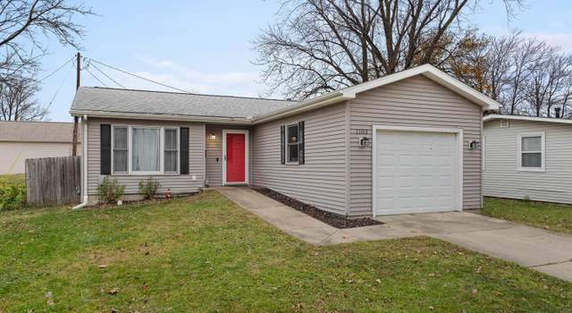 Photo of 1103 N 6th St, Champaign, IL 61820