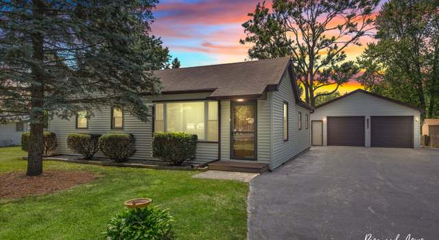 Photo of 821 S Pine St, New Lenox, IL 60451