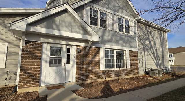 Photo of 1560 Timber Trl, Wheaton, IL 60189