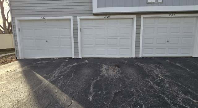 Photo of 1560 Timber Trl, Wheaton, IL 60189