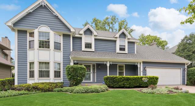 Photo of 16 Rock River Ct, Naperville, IL 60565