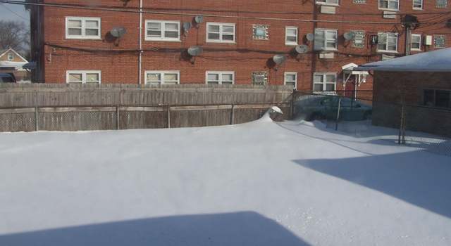 Photo of 4126 W 79th Pl, Chicago, IL 60652