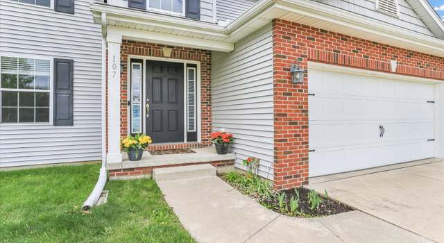 Photo of 107 Gentian St, Savoy, IL 61874