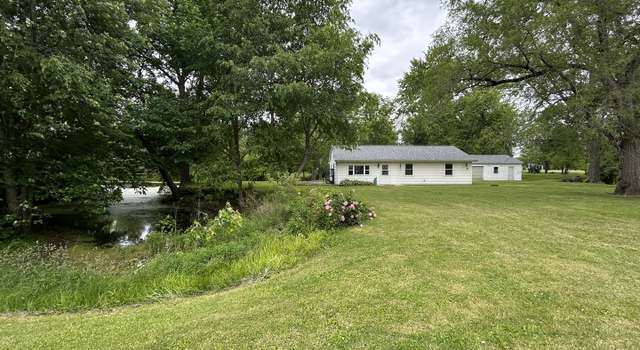 Photo of 106 Clingan Ln, Danville, IL 61832