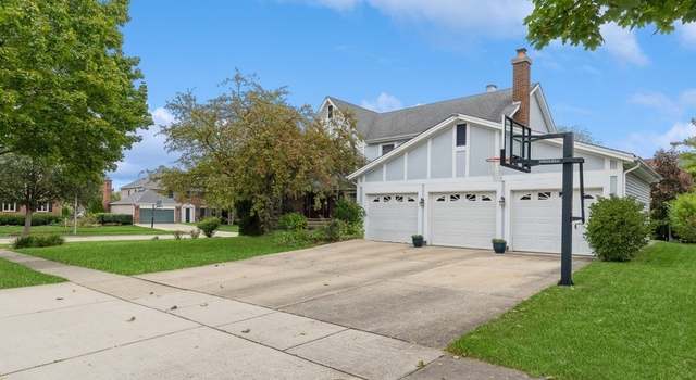Photo of 3895 Moulin Ln, Hoffman Estates, IL 60192