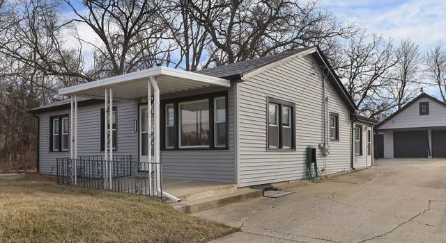 Photo of 2610 S Thomas Ct, Mchenry, IL 60051